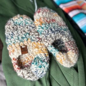 Hudson’s Bay coloured Slip Stitch Slippers